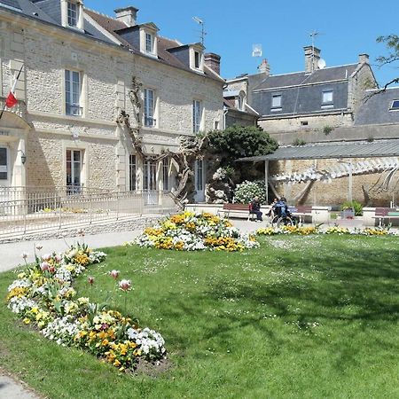 Appartement 50 m2 de charme au coeur des plaisir de la côte à Luc-sur-Mer Extérieur photo