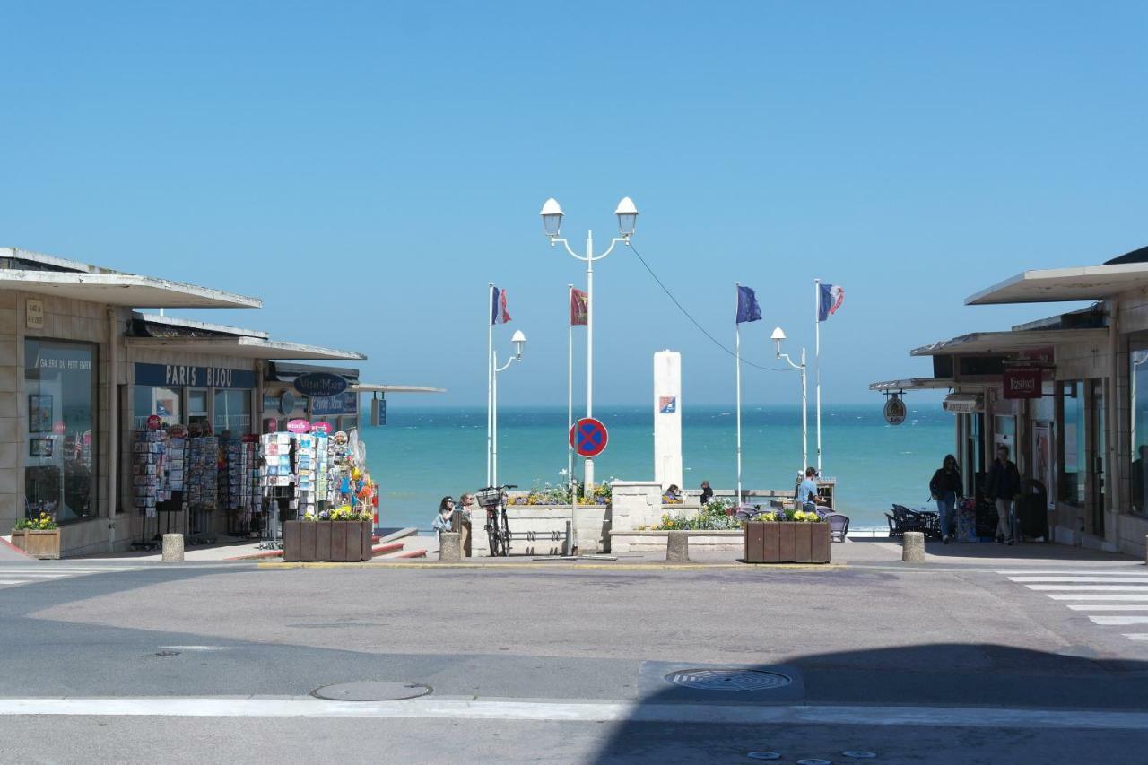 Appartement 50 m2 de charme au coeur des plaisir de la côte à Luc-sur-Mer Extérieur photo